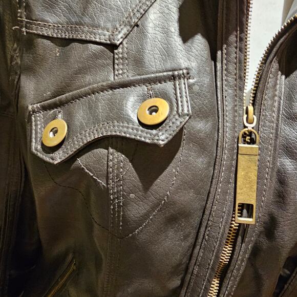 Freda M Brown Faux Leather Moto Jacket Gold Zip Pockets Vegan PVC Lined - Picture 7 of 13